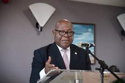 Prof Mike Oquaye