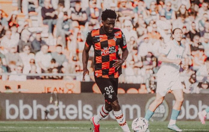 Nathaniel Adjei transfer race